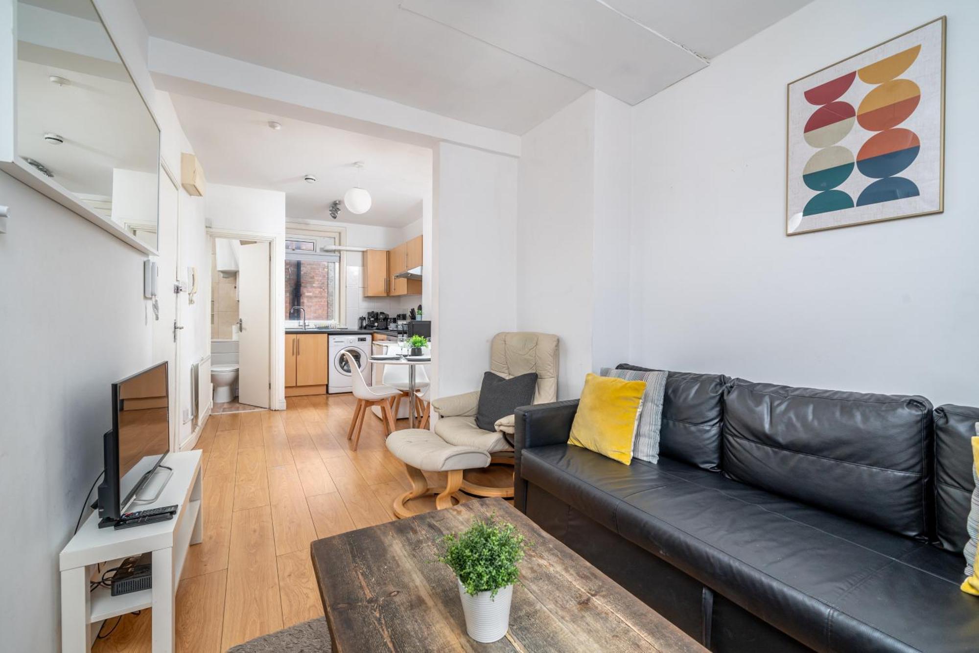 Carnaby & Oxford Street - Central Soho - One Bedroom - Double Bed & Sofabed Лондон Экстерьер фото