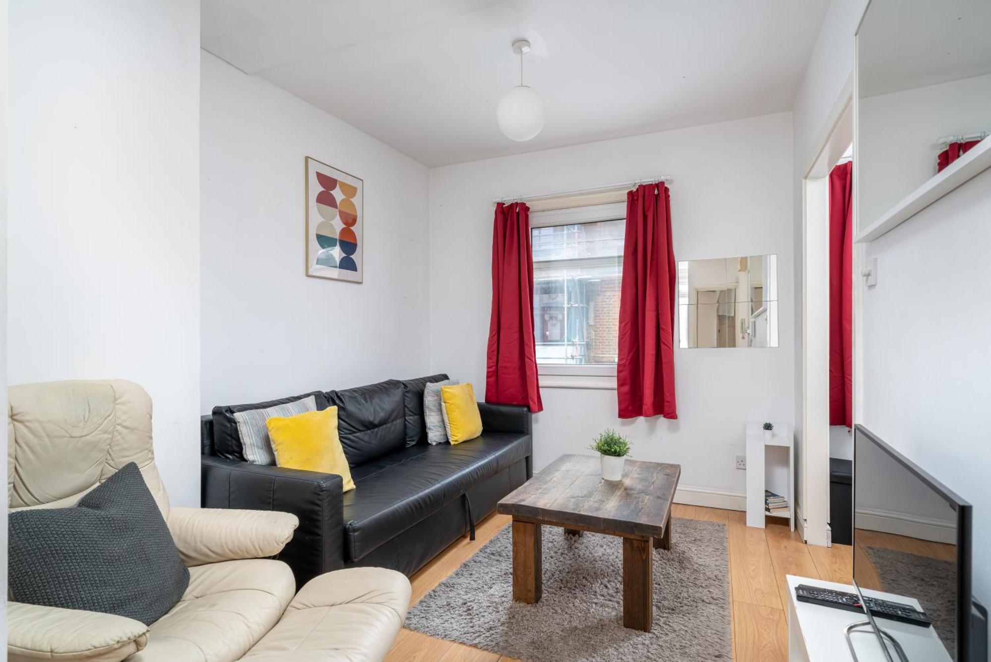 Carnaby & Oxford Street - Central Soho - One Bedroom - Double Bed & Sofabed Лондон Экстерьер фото